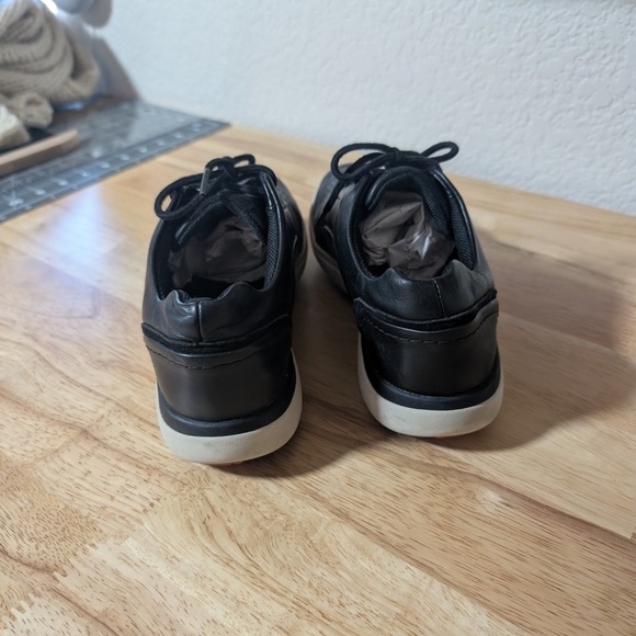 Clarks Unstructured Sneakers / 7.5 - Picture 4 of 8